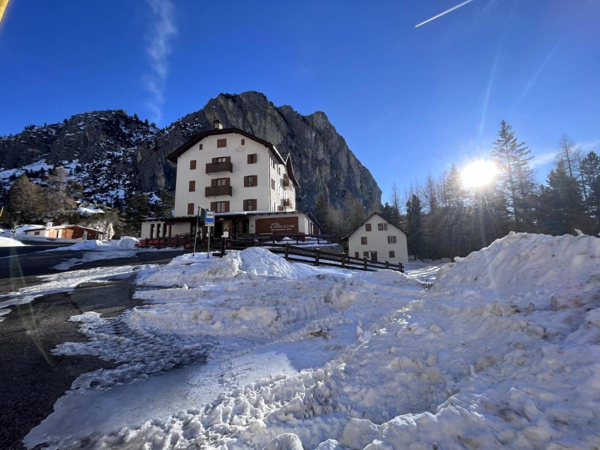 Hotel Al Sasso Di Stria Andraz Bagian luar foto