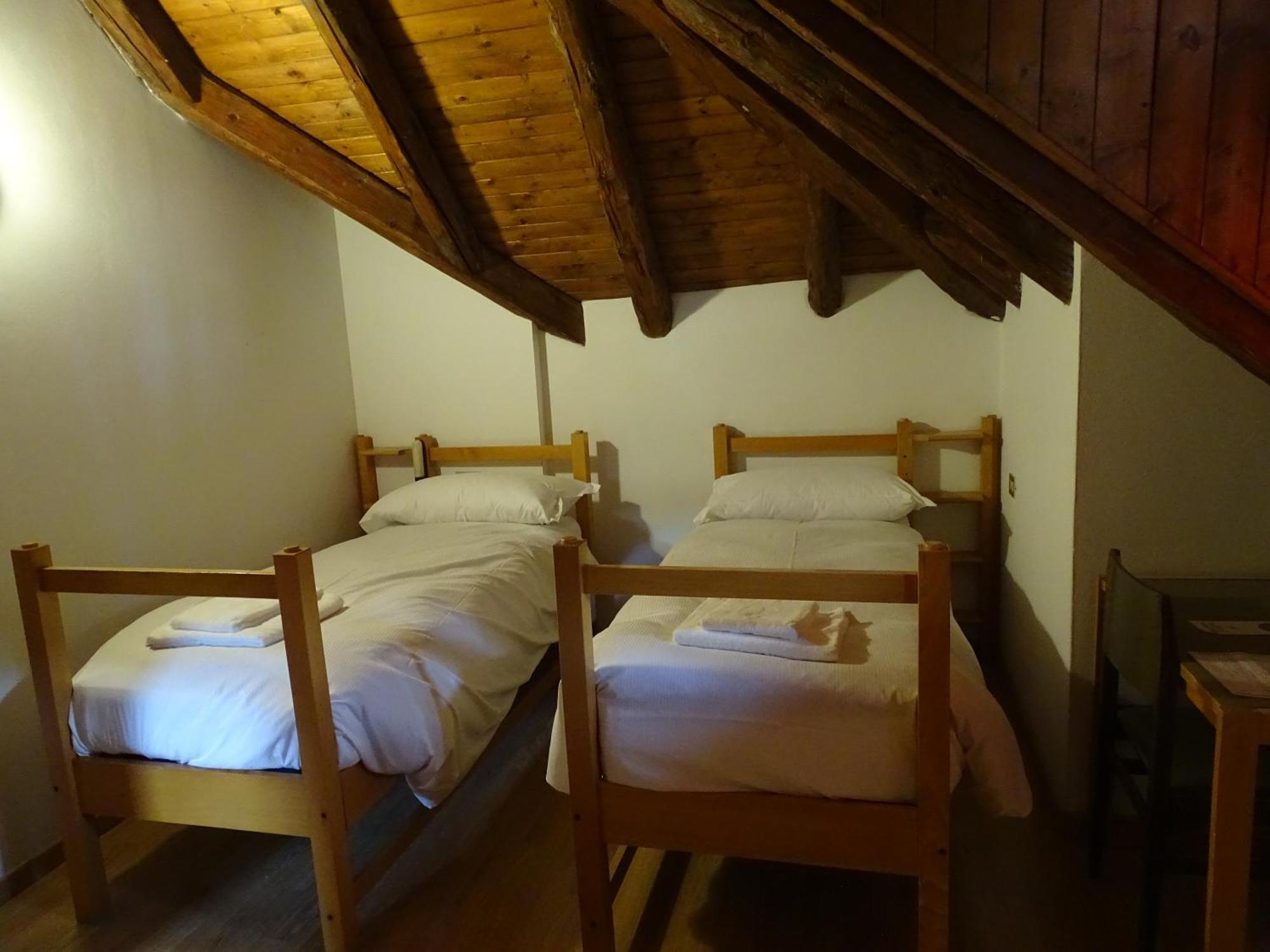 Hotel Al Sasso Di Stria Andraz Bagian luar foto
